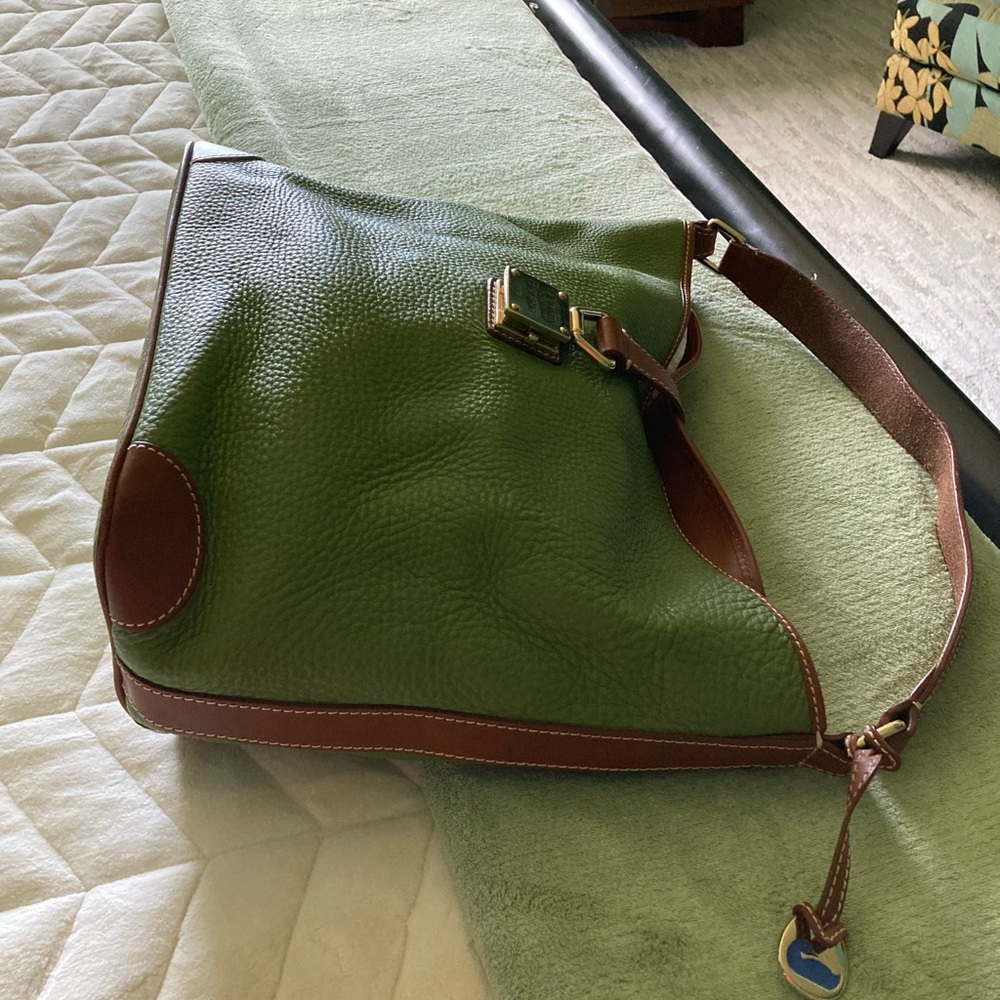 Authentic Dooney & Bourke Purse - Picture 9 of 13